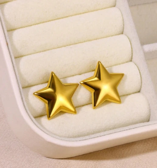 Boucles d’oreilles Nina – Créoles cœur